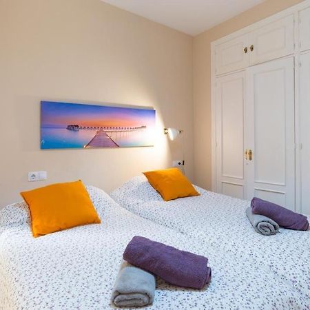 Historic Apartamentos Parking Gratis 5P Jinetes Málaga Buitenkant foto